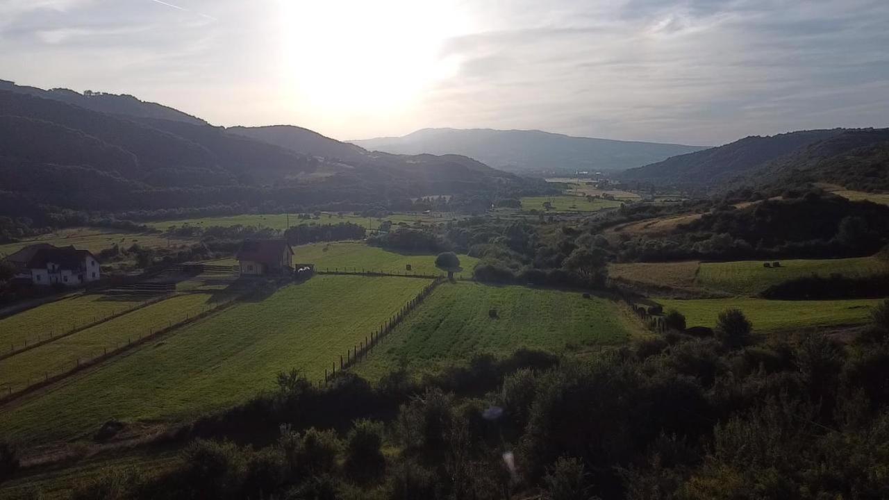 Natura Chalets 프라이드 외부 사진