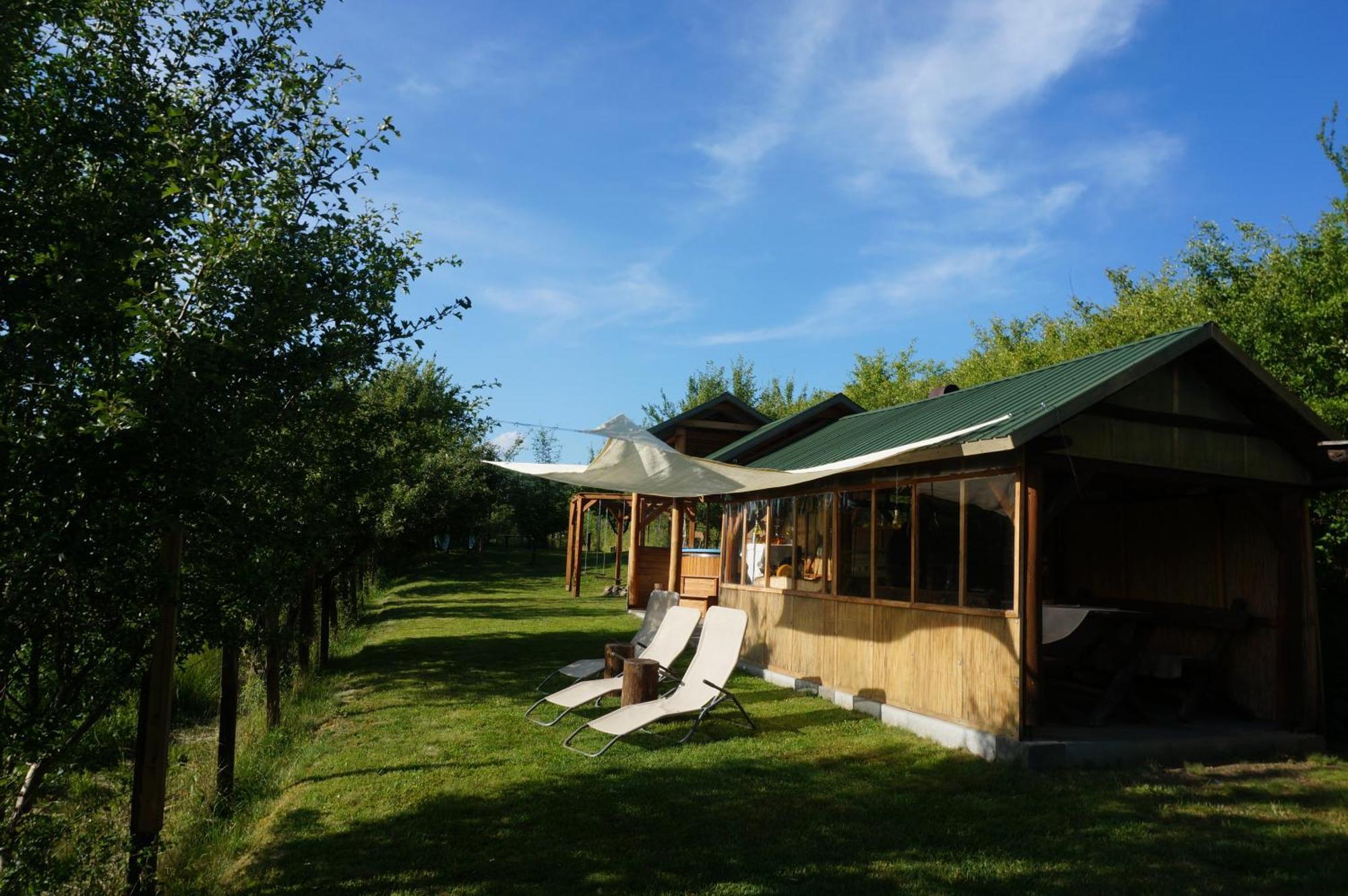 Natura Chalets 프라이드 외부 사진