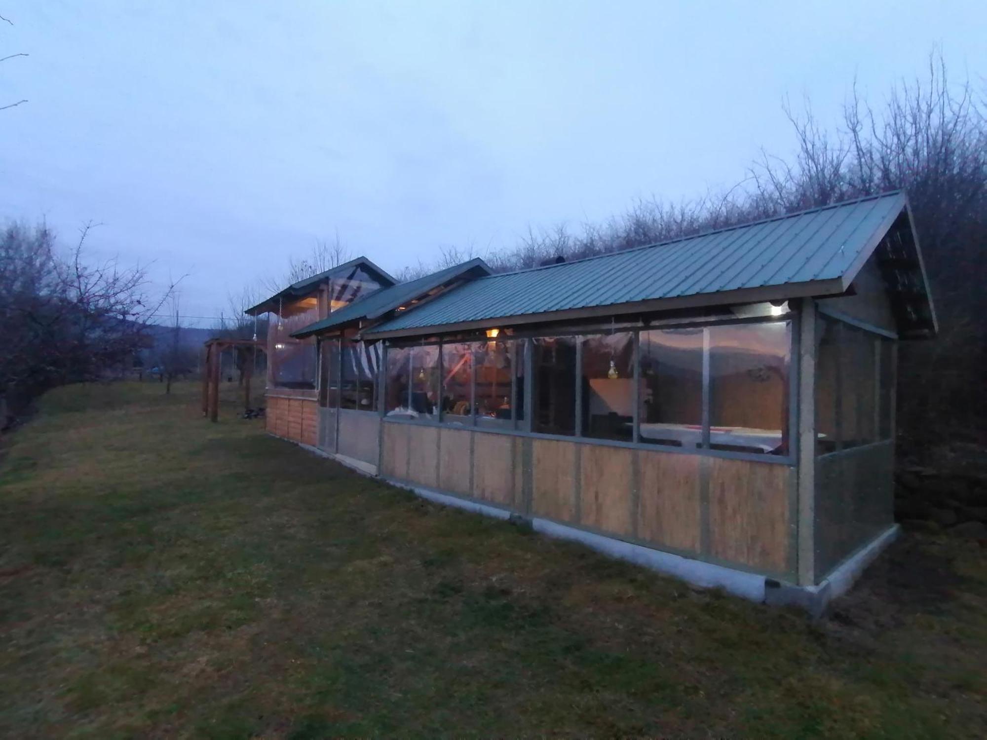 Natura Chalets 프라이드 외부 사진